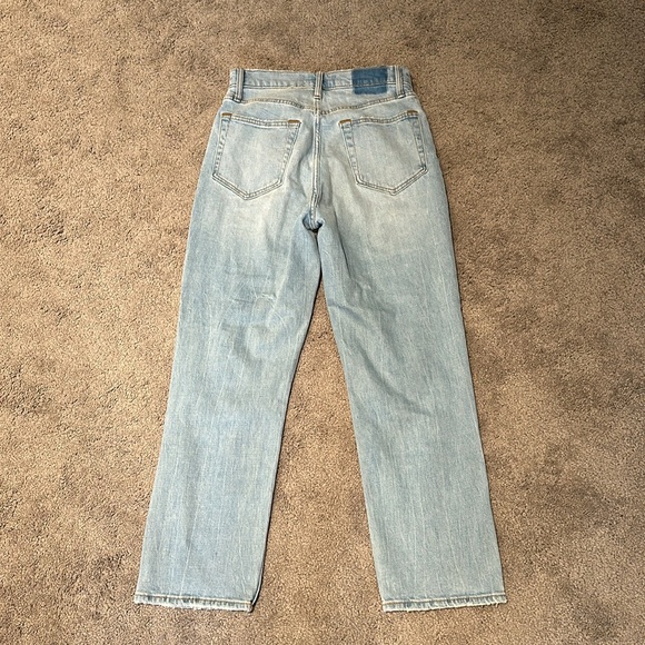 Abercrombie The Ankle Straight Ultra High Rise Jeans - Picture 3 of 5